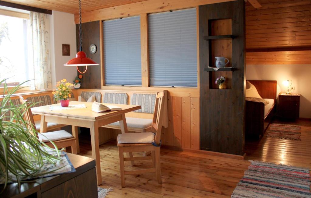 Zimmer Und Ferienwohnungen "Heidis Welt" Podlanig Hermagor-Pressegger See Kamer foto
