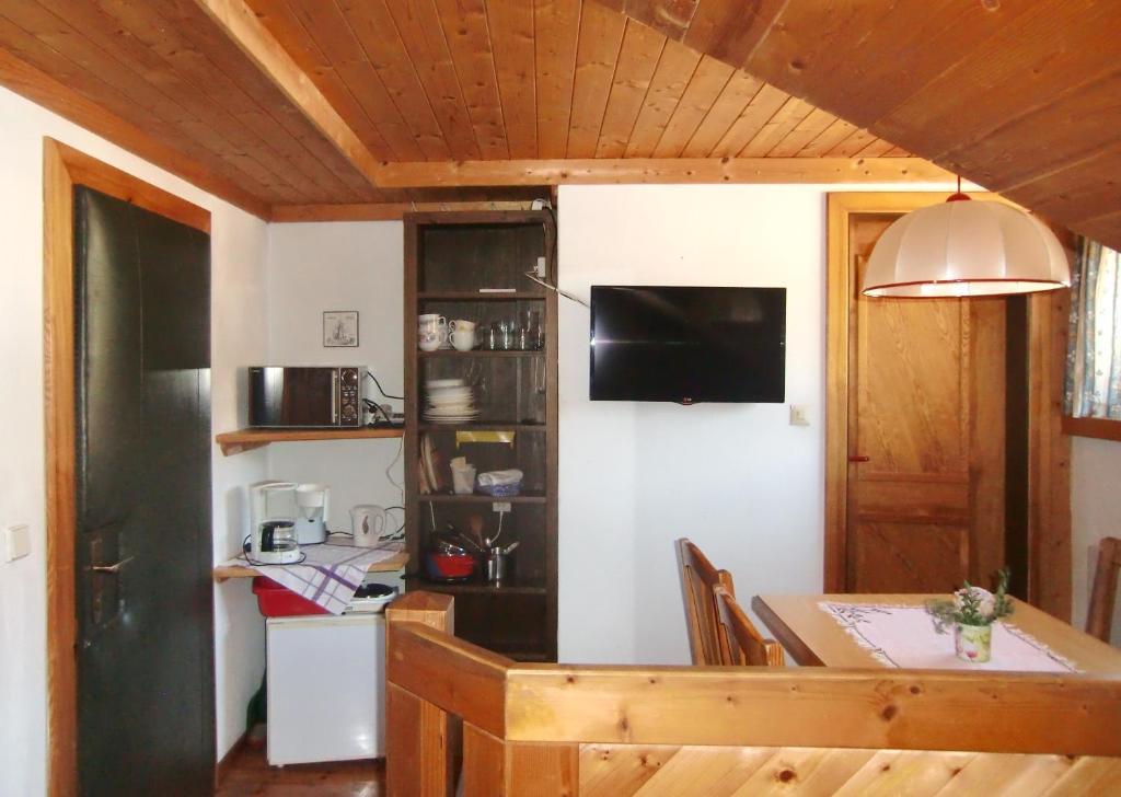 Zimmer Und Ferienwohnungen "Heidis Welt" Podlanig Hermagor-Pressegger See Kamer foto